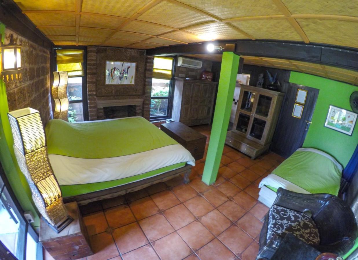 The Riverside Guest House Lampang Bagian luar foto